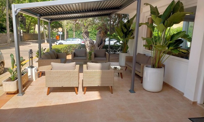 Puerto de Pollensa Hotel | Hotel Villa Singala