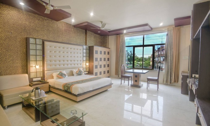 Marhi Hotel | Hotel Vishnu Villas