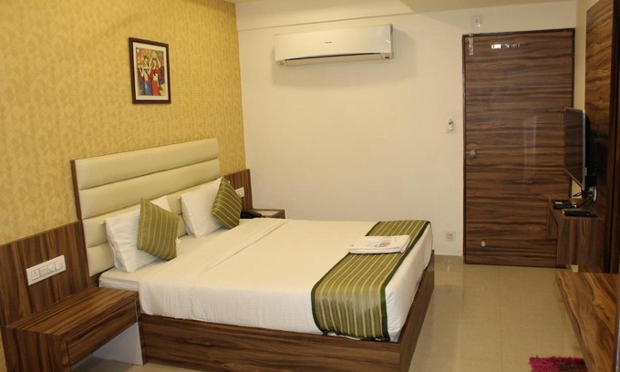 Gandhinagar Hotel | Hotel Vivan