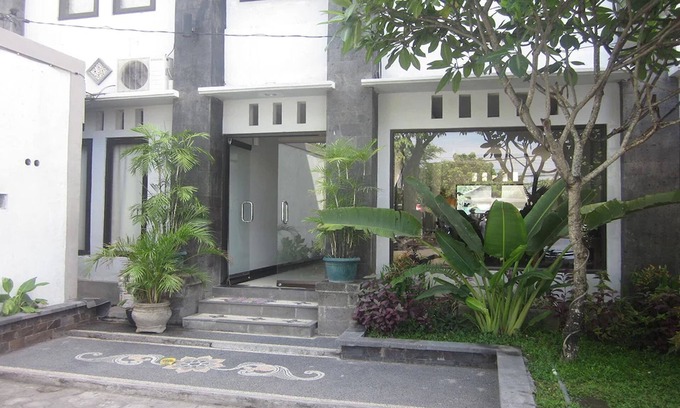 Cokroaminto Hotel | Hotel Warta Dua
