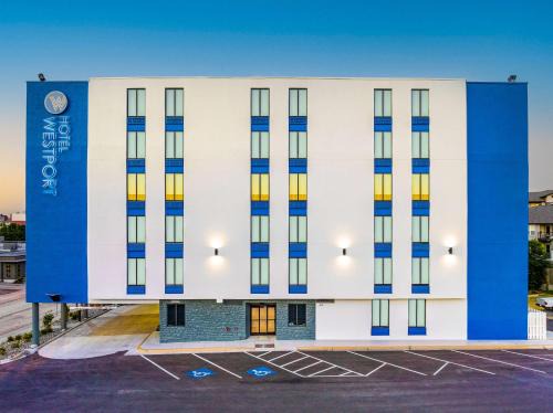 Westport Hotel | Hotel Westport Kansas City, Tapestry Collection by Hilton