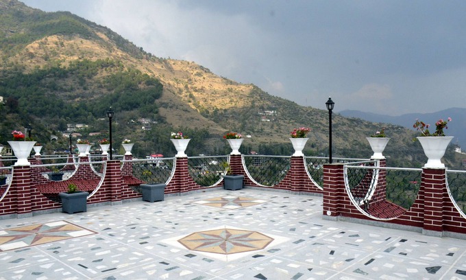 Solan Hotel | Hotel Winsum Hill