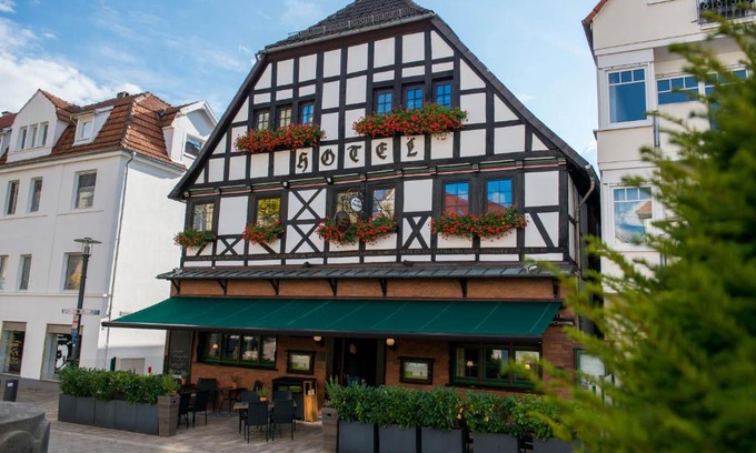 Bad Driburg House | Hotel zum Braunen Hirschen