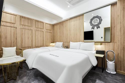 Yeongtong-gu Hotel | HotelInsta Main Branch