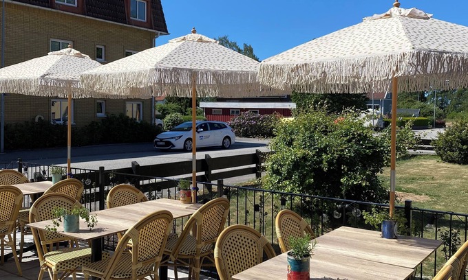 Karlsborg Hotel | Hotell & Bistro Rödesund