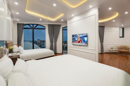 Soc Son Hotel | Hotels In Phù Lỗ With Restaurant, Security/Safety, Air Conditioner
