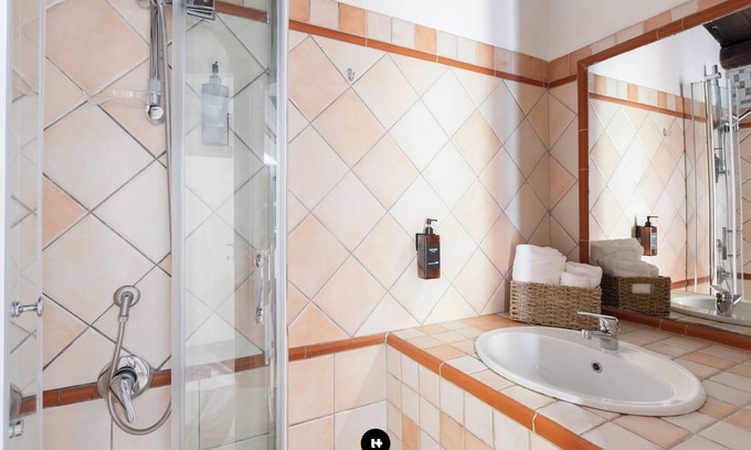Sassari Apartment | Hotels Too - Home Amsicora, in the alleys of the historic center of Sassari