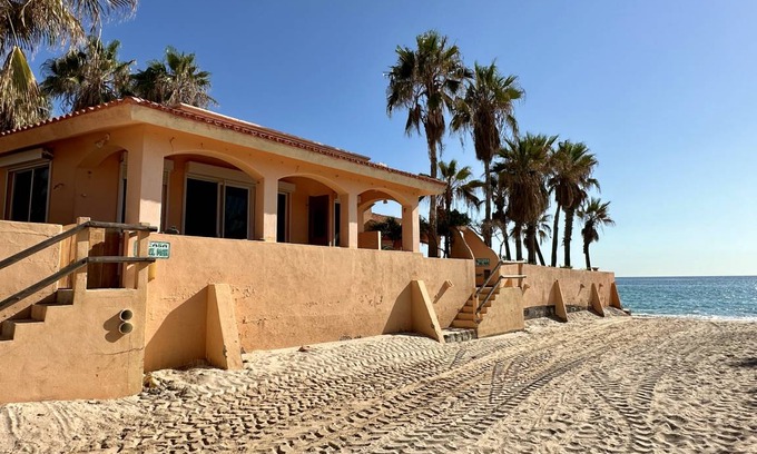 Cabo Pulmo House | House ∙ 1 bedroom ∙ 4 guests