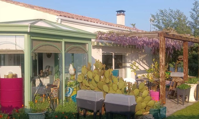 Saujon House | HOUSE 15 MIN. AWAY THE BEACHES OF THE ROYANNAIS COAST - IDEAL ENVIRONMENT FOR FAMILIES