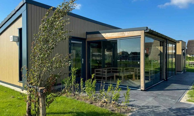 Delfstrahuizen House | House ∙ 2 bedrooms ∙ 4 guests