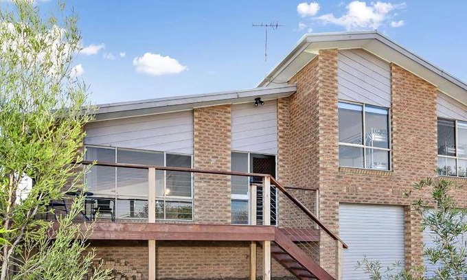 Torquay House | House ∙ 5 bedrooms ∙ 14 guests