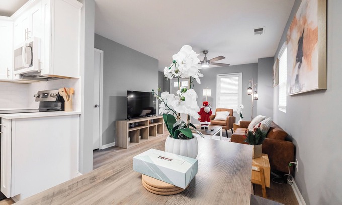 East Side House | House A Atlanta Zoo Private Parking Fully Fenced House 2 Bedroom 2Bathroom