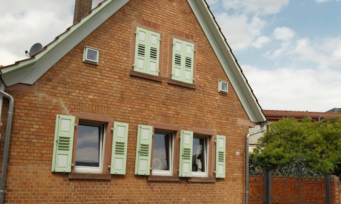 Schaafheim Apartment | House anno 1895, Germany
