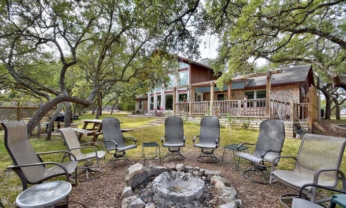 Dripping Springs House | House at Deer Creek - Great Family Home Near Venues, Wineries, Breweries