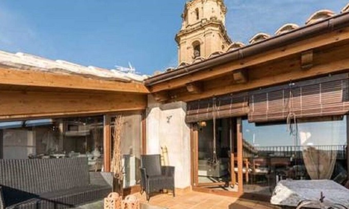 Adahuesca Apartment | House Attic A in Adahuesca