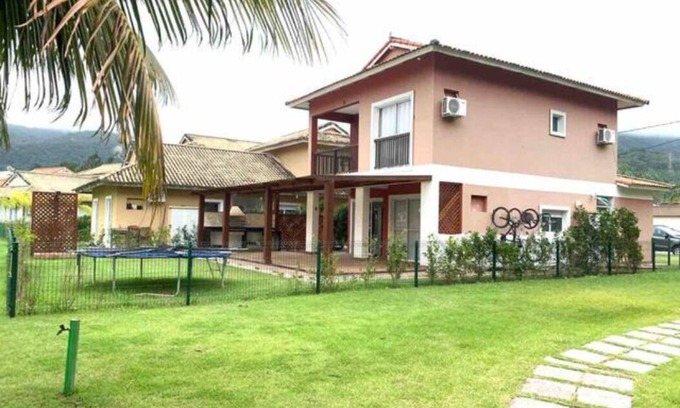 Sahy House | House by the beach - (Sahy- aldeia dos reis- principado)