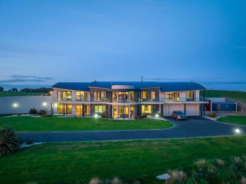 Warrnambool House | house by the sea