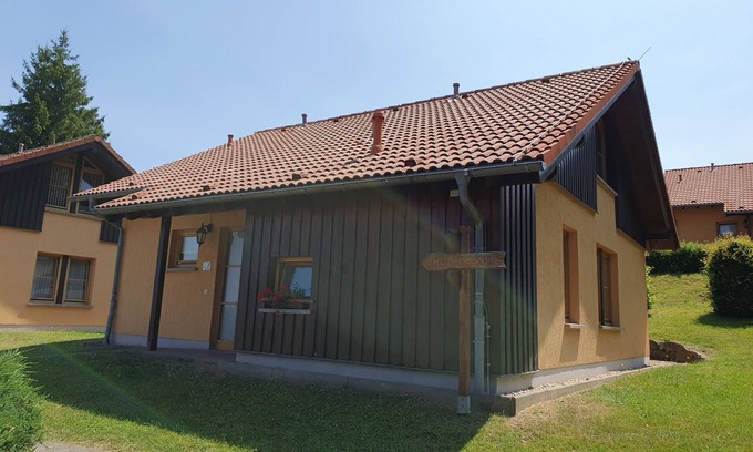 Neuscheidenbach House | House-Comfort-Ensuite with Shower-Einzelhaus