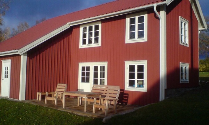Alvesta Other | House directly on the lake: peace, relaxation and fishing (with sauna and Wlan/Sat)