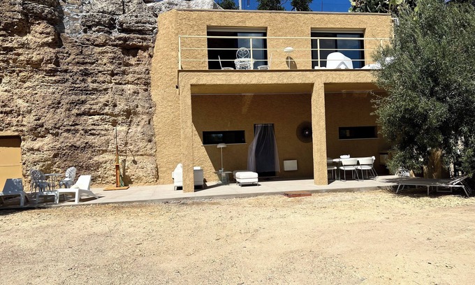 Augusta Cottage | House Gavetta Syracuse
