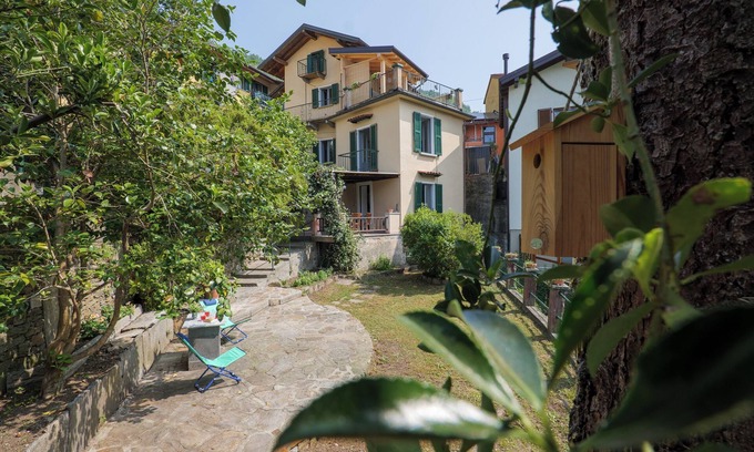 Comero House | House in Borgo of other times