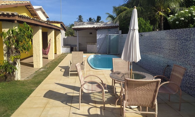 Barra do Jacuipe House | House in condominium with swimming pool and air conditioning in bedrooms for families