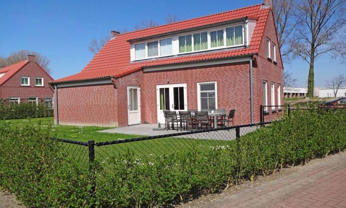 Breskens House | House in Netherlands for 8 with Modern Comfort