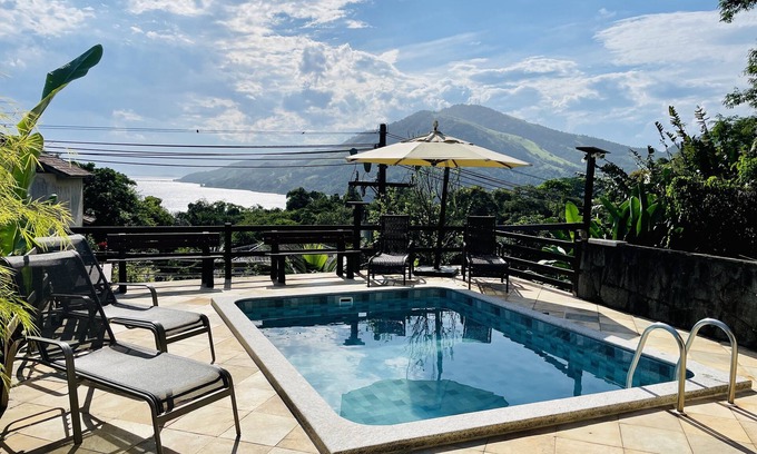 Portogalo House | House in Portogalo with Beautiful Sea View
