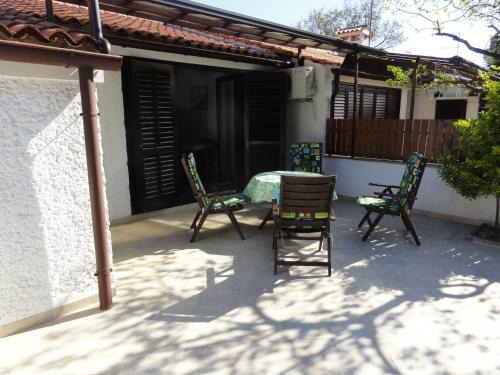 Cervar Porat Apartment | House Lavanda