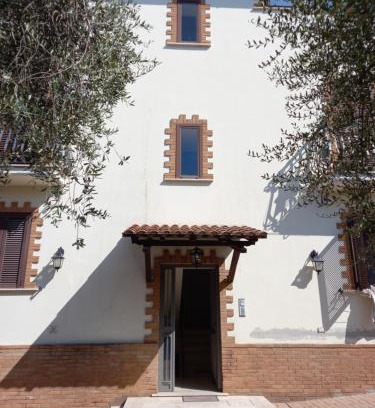 Fonte Nuova Bed & Breakfast | House Magie