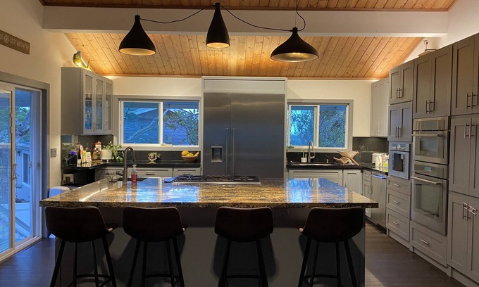 Kailua House | House near Kailua beach with ocean view