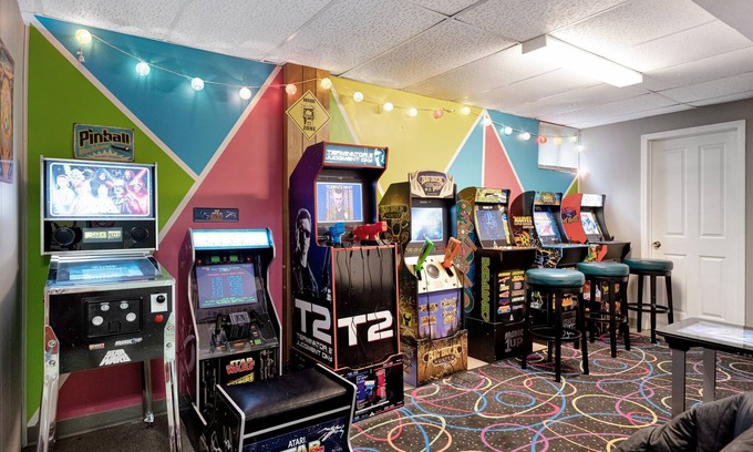Bloomington House | House of Games - Play, Relax, Unwind!