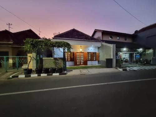 Central Yogyakarta House | House of Kadipaten
