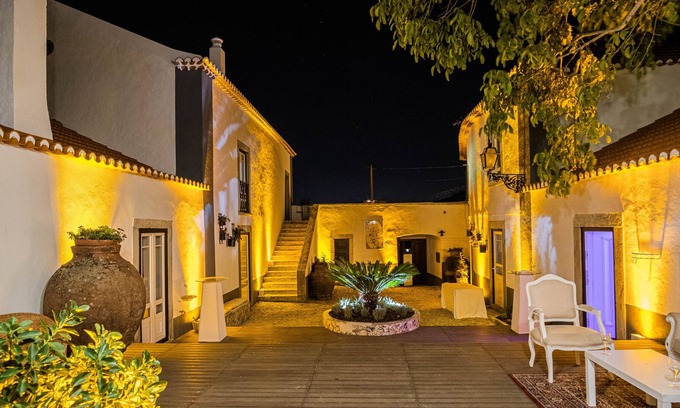 Bucelas House | House of Our Lady of Patience, Country House