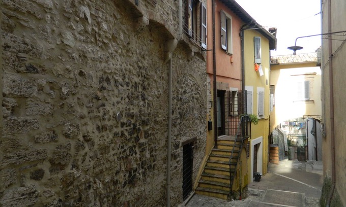 Narni Scalo House | House of the Olive Grove (Narni Sotterranea with free parking)