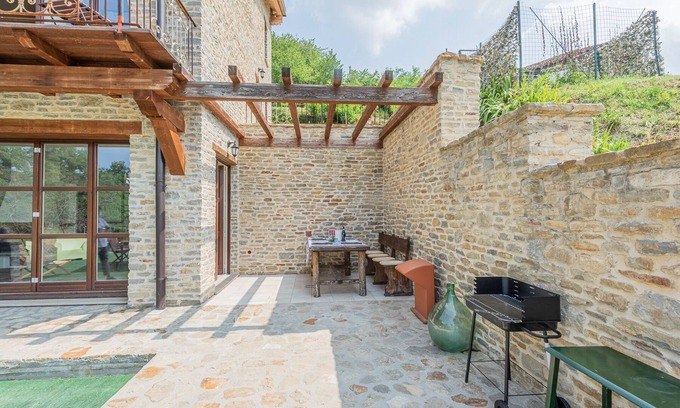 Sinio House | House of the Pinecones, Langhe Hills