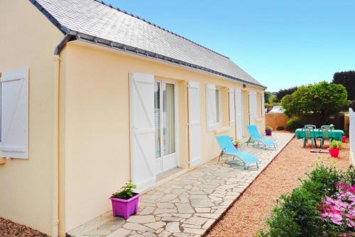 Saint-Gildas-de-Rhuys House | House on Rhuys Peninsula near Sandy Beach