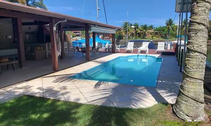 Itinga House | House on the Canal - Bracuhy - Angra dos Reis /RJ