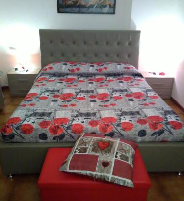 Rose Apartment | House Rose