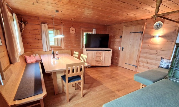 Schwarzenberg Cabin | House Unterlose 392 directly in the Bödele skiing and hiking area - Ferienhaus Unterlose 392