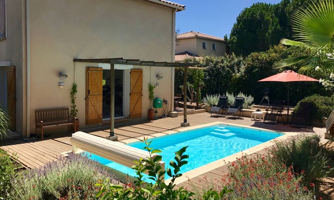 Roujan House | House w/pool in wine-growers village, wifi, AC, child-friendly, 10 km Pezenas