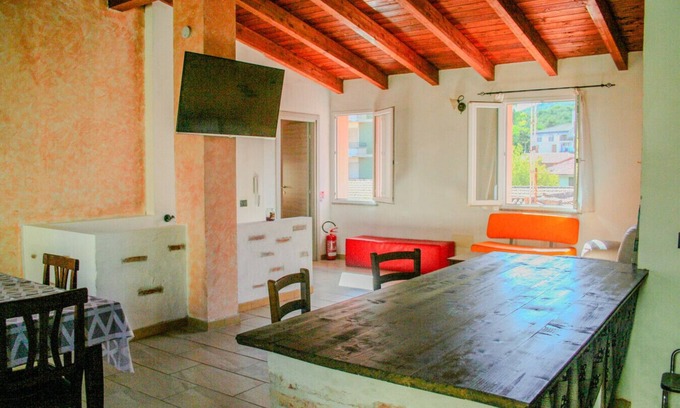 Iglesias Historic Centre Apartment | House Walls - Iglesias