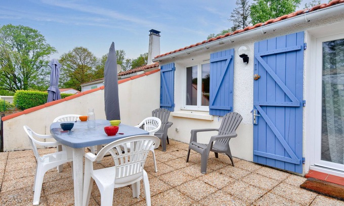 Saint-Maixent-sur-Vie House | House with garden for 4, St Maixent sur Vie