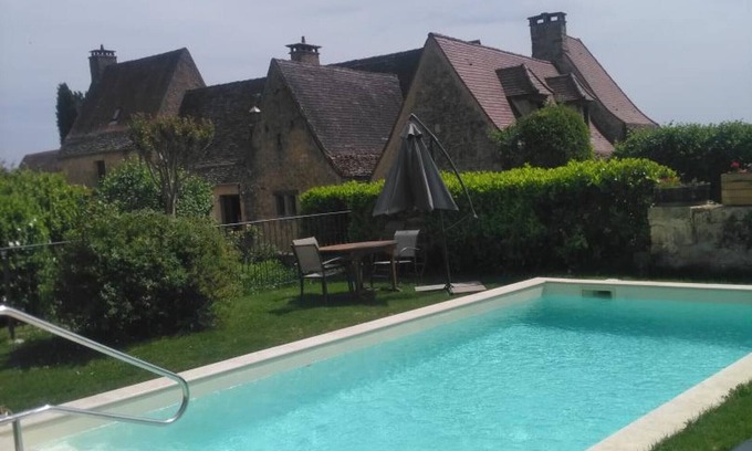 Beynac-et-Cazenac Apartment | House with garden, WiFi, pets accepted, parking in Beynac