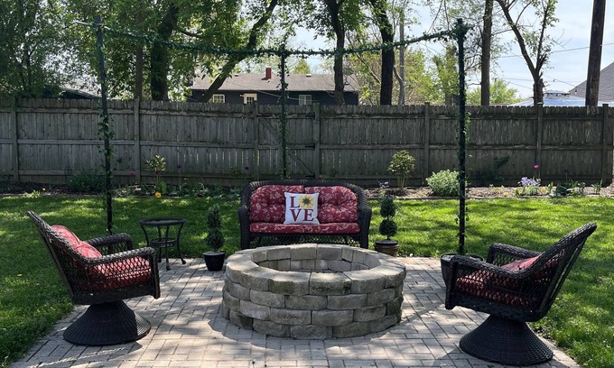 Wauconda House | House with great location!