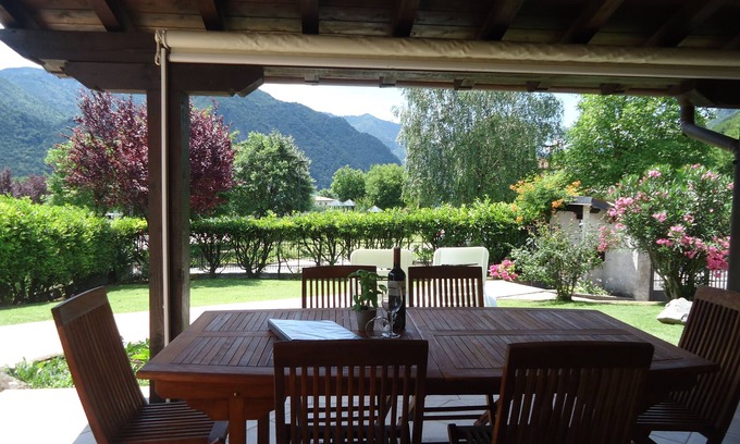 Anfo House | House with large terrace and garden, 4 pers, 200m to the lake/beach