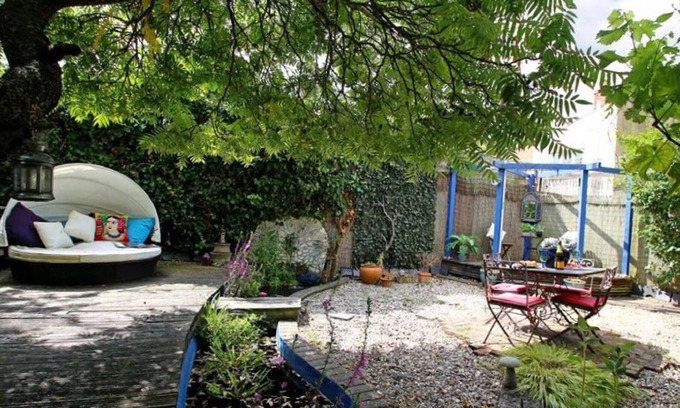 Cheltenham House | HOUSE WITH PRIVATE GARDEN AND PETS ALLOWED . Monthly bookings at £2500 pcm
