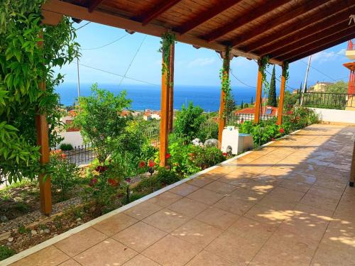 Evrostina House | house with sea and mountain view