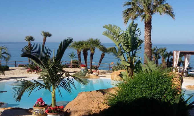Ribera House | House with swimming pool, spectacular sea views