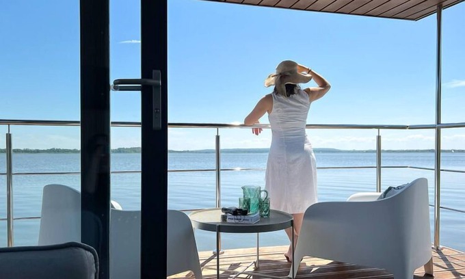 Mielno Boat Rental | Houseboat in Łazy near Lake Jamno & Sea